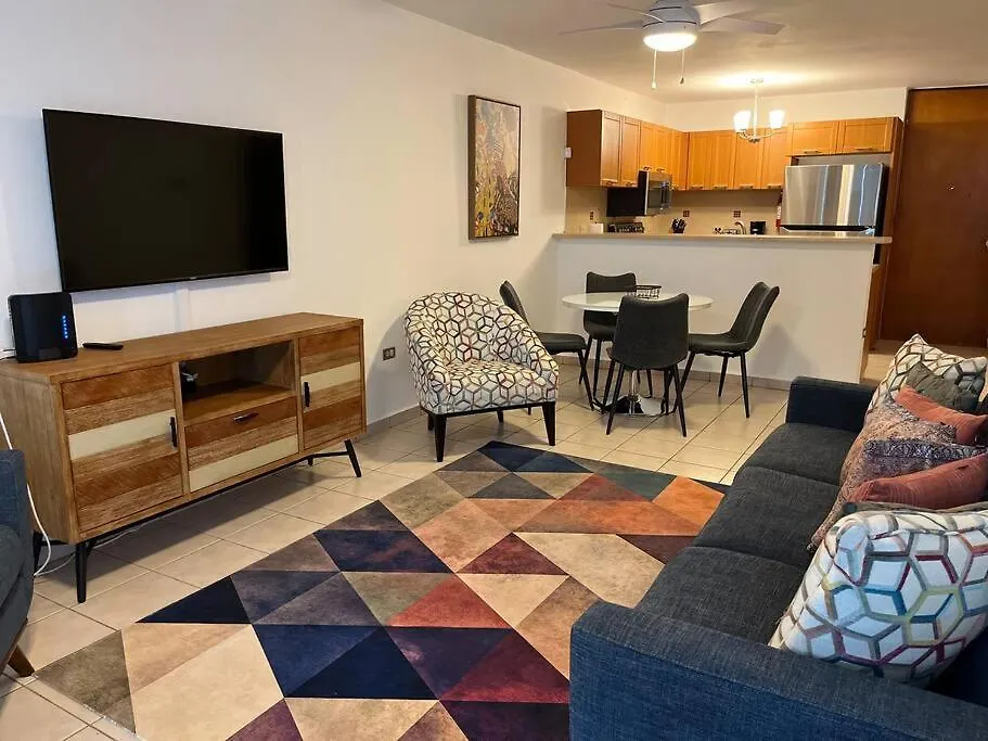 Lovely 2 Bedroom Condo With Pool And Beach Access Rincon