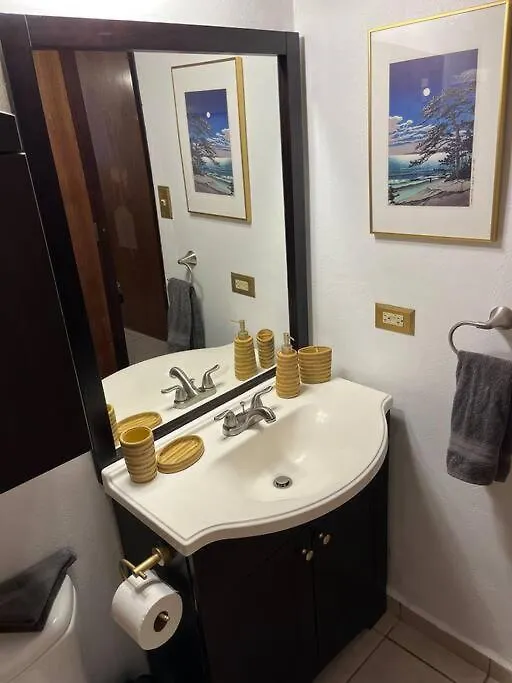 Lovely 2 Bedroom Condo With Pool And Beach Access Rincon Appartamento