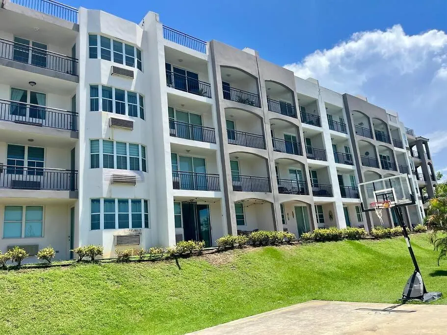 Appartamento Lovely 2 Bedroom Condo With Pool And Beach Access Rincon Porto Rico